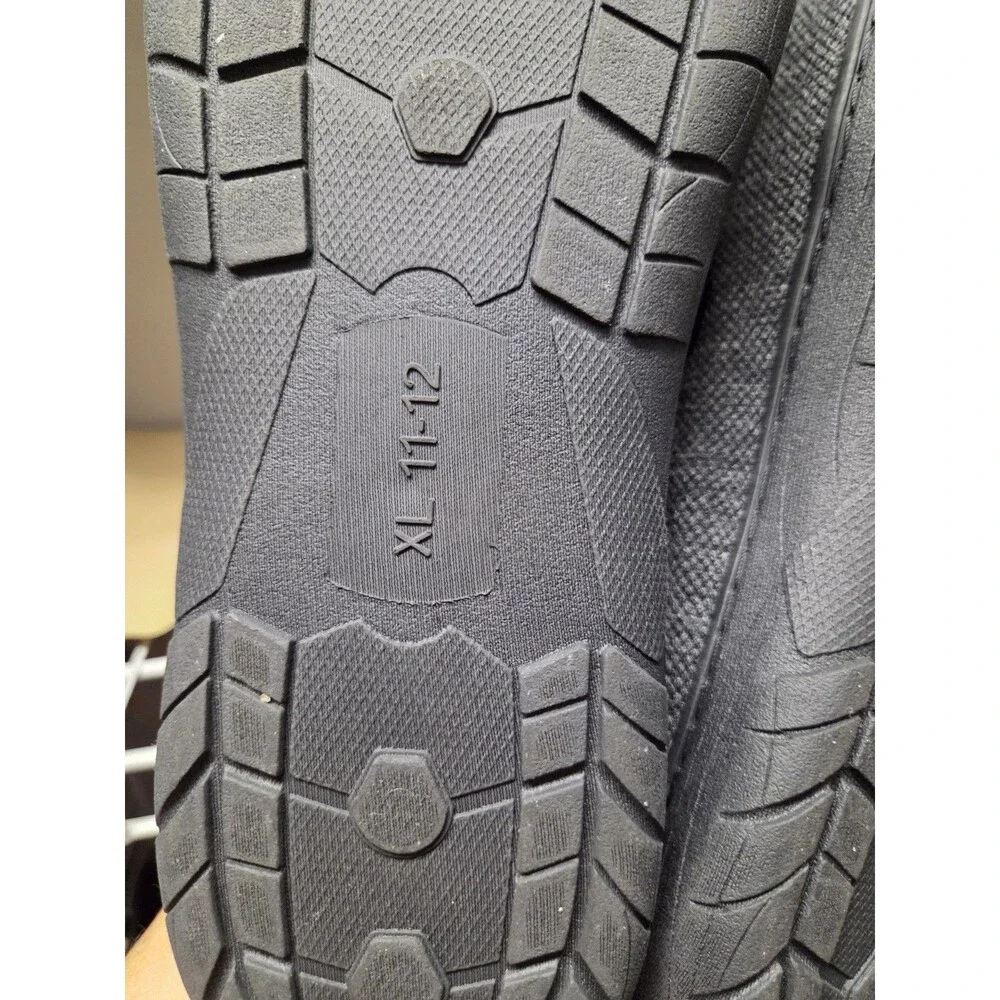 Weatherproof these slippers